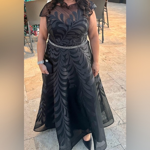 hynes park Dresses & Skirts - Elegant Evening Gown for wedding guest or mother of the bride or groom